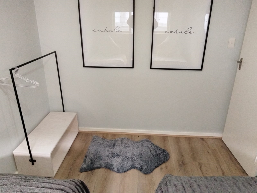 To Let 2 Bedroom Property for Rent in Bay View Village Western Cape
